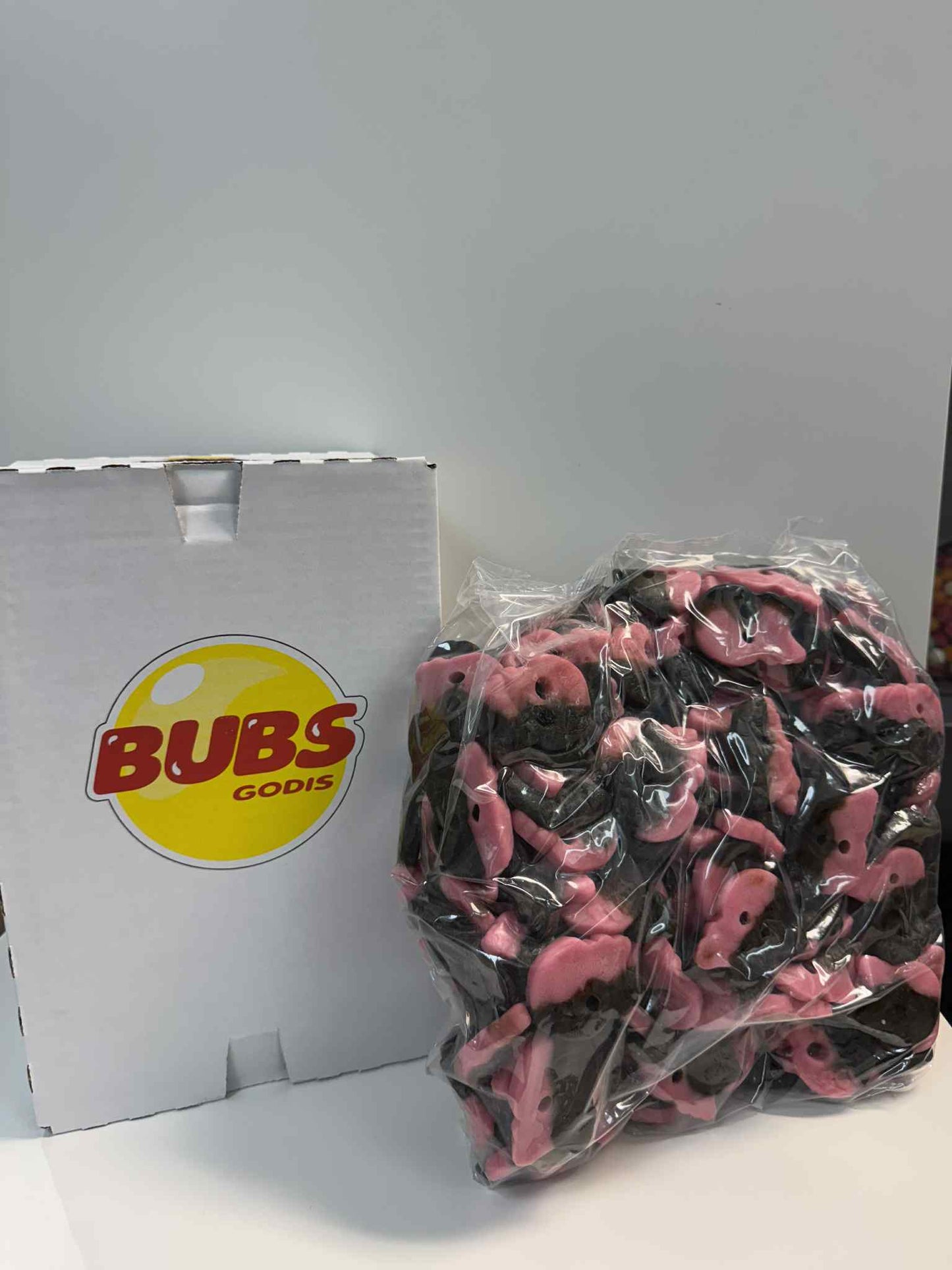 Bubs swedish Candy Raspberry Licorice Skull Foam 2.8kg